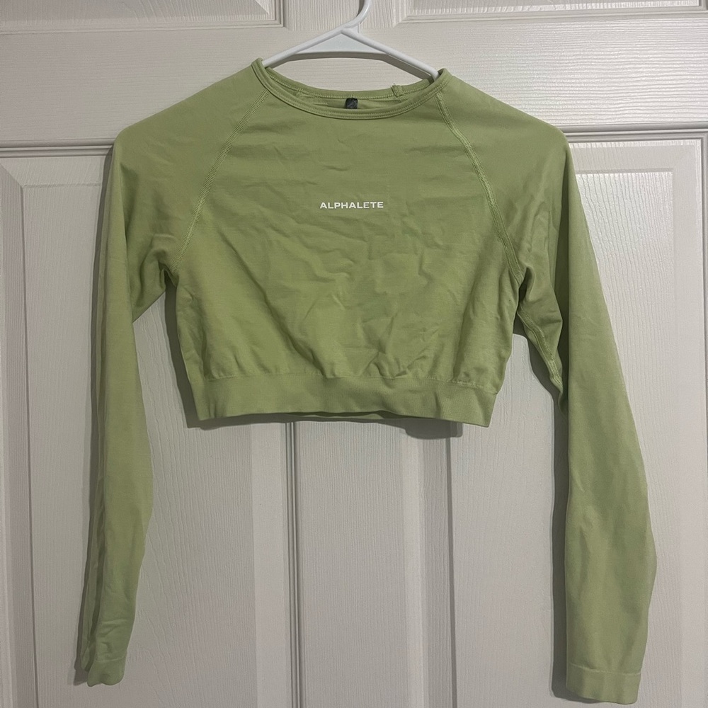 alphalete top